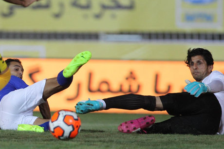 طالب‌لو: چاره‌ای جز بردن فولاد نداریم