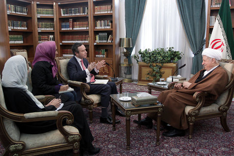 توافق ژنو خط شکنی بود/به عربستان سفر می‌کنم/بدخواهان نگذاشتند وارد انتخابات شوم