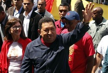 2012-10-07T232926Z_1_CBRE8961T9600_RTROPTP_2_VENEZUELA-ELECTION.JPG
