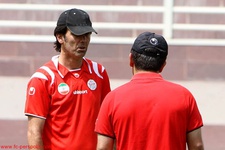 سعید عزیزیان: برای حل مشکل ممنوع‌الخروجی‌ام به باشگاه پرسپولیس آمده‌ام