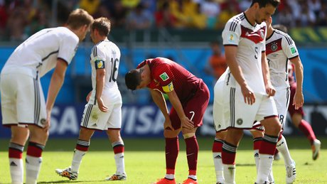 رونالدو بر سر دو راهی سلامتی و افتخار