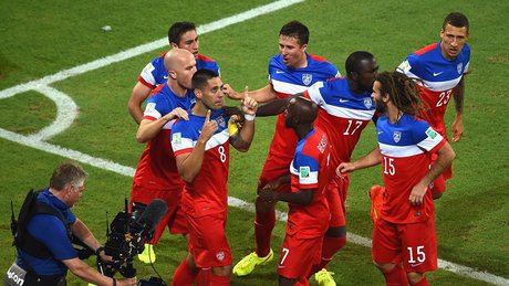 گل دمپسی به غنا، پنجمین گل سریع تاریخ جام جهانی