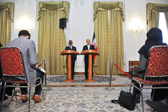 دیدار کوفی عنان با صالحی