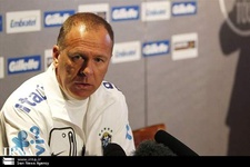 منزس سرمربی شاندونگ چین شد