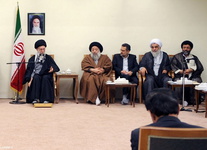 رهبر انقلاب اسلامی: کتاب‌های علامه جزایری را چاپ کنید