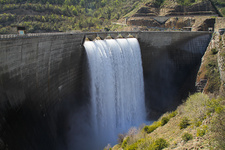 نشست چالشي حمایت از رودخانه ها در برابر سدهای بزرگ در دانشگاه شریف 