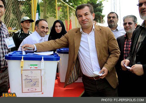 پرسپولیسی‌ها در درفشی‌فر رای خود را به صندوق انداختند