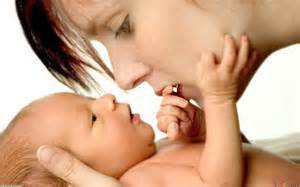 شیردادن به نوزاد خطر ابتلا به آلزایمر را کاهش می‌دهد