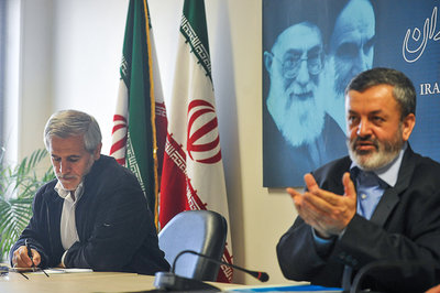 آماده مناظره با وزیران کشاورزی هستم/ احمدی‌نژاد به باتلاق ضد انقلاب می‌رود