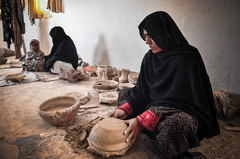 سفالگری زنان بلوچ در کلپورگان سراوان