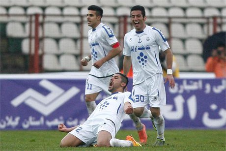 مهاجم ملوان در آستانه پرسپولیسی شدن/ دغاغله: نتوانستم پیشنهاد دایی را رد کنم