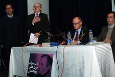 چه کسی گوته را با حافظ آشنا کرد؟ 