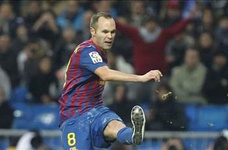 اینیستا: حضور ژاوی تغییری در وضعیت من ایجاد نمی‌کند 