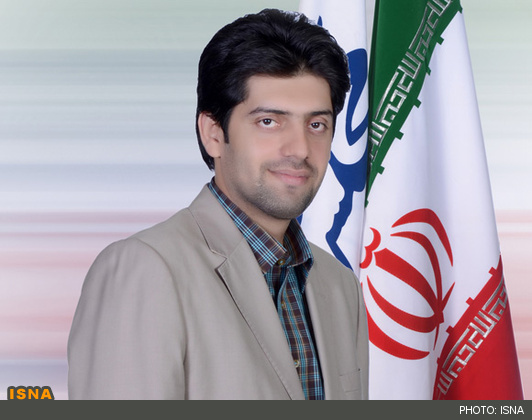 نماینده مردم ساری در تذکری شفاهی خواستار تعیین تکلیف وضعیت معلمان پیش دبستانی و پرداخت حقوق معوق کارگران فولاد شد