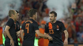 توقف هلند برابر اکوادور در دیداری دوستانه 