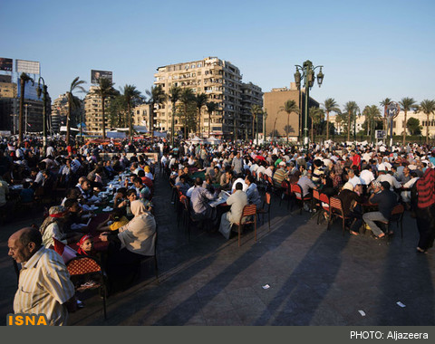 ادامه تظاهرات حامیان مرسی/تغییر شعار هواداران رئیس‌جمهور برکنار شده