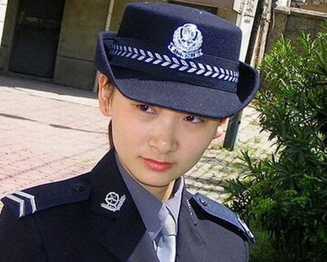 زنان چگونه پلیس شدند؟