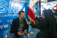 جمال رحمتی در غرفه‌ی ایسنا: نگاه به کاریکاتور حساس شده است