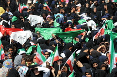 رییس جمهور در جمع مردم حاجی آباد