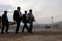 رییس جمهور در جمع مردم بندر خمیر