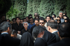 مراسم تشییع و خاکسپاری پیکر استاد داریوش صفوت