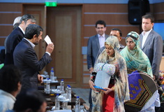 دیدار علما، ایثارگران، مدیران و منتخبین استان هرمزگان با رییس جمهور