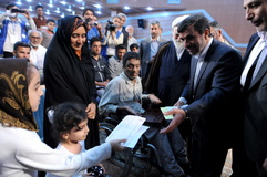 دیدار علما، ایثارگران، مدیران و منتخبین استان هرمزگان با رییس جمهور