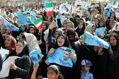 رییس جمهور در جمع مردم پارسیان