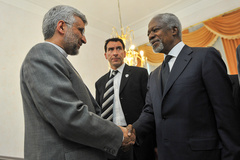 دیدار كوفي عنان با دبیر شورای عالی امنیت ملی