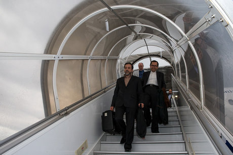 ورود عراقچی به فرودگاه ژنو 