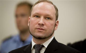 بریویک: پشیمانم