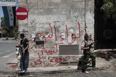 سناتورهاي آمريكايي دخالت نظامي مستقيم واشنگتن در سوريه را خواستار شدند