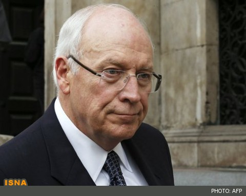 دفاع دیک چنی از برنامه‌های جاسوسی آمریکا؛ "اسنودن خائن است"