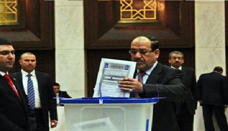 انتخابات پارلمانی عراق در میان تدابیر شدید امنیتی/مالکی: مطمئنم پیروز می‌شوم+ تصاویر
