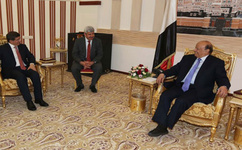 داوود اوغلو: دیگر اجرای راهکار یمن در سوریه مناسب نیست