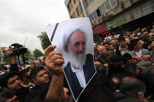 مراسم ترحیم آیت‌الله رضوانی در مسجد سیدعزیزالله بازار برگزار شد