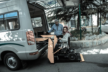 دانلود پاورپوینت درباره بررسی راهکارها و کارایی سیستم حمل و نقل معلولین | سیستم حمل و نقل معلولین | پاورپوینت سیستم حمل و نقل معلولین