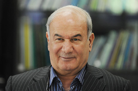 افشارزاده: استقلال بحران دارد/ قلعه نویی قطعا سرمربی است