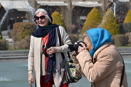 علت مخالفت با ورود گردشگران خارجی! 