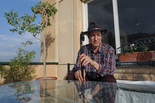 آرزو دارم یک‌بار فوتبال بازی کنم