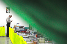 بخش‌های نمایشگاه قرآن زنجیره‌وار در کنار هم قرار گرفته‌اند