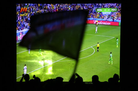 حقِ فوتبال را بدهید