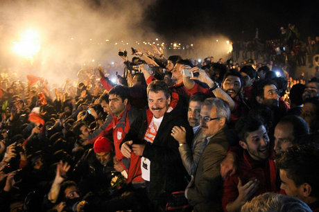 استقبال کم‌نظیر از تراکتورسازان در تبریز