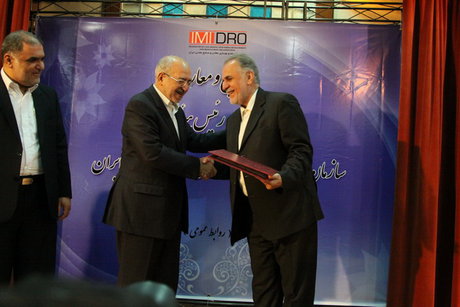 امیری: برخی آرزوی حذف ایمیدرو را دارند/کرباسیان: مدیر اتوبوسی نیستم