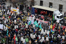 protestors-hold-placards-march-731.jpg