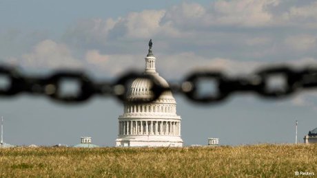 کاخ سفید درباره تعطیلی دولت آمریکا هشدار داد