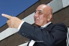 گالیانی: آرسنال بالوتلی را نمی‌خواهد