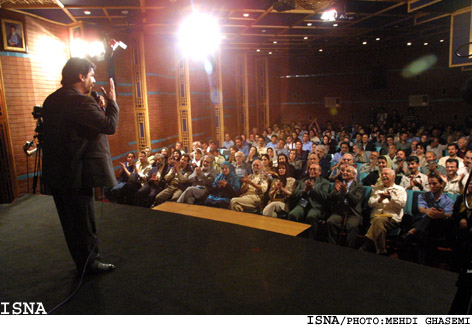 /گزارش تصويري/
مراسم بزرگداشت “جمشيد لايق” _ خانه هنرمندان