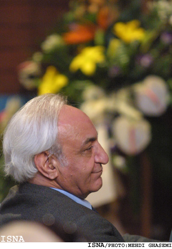 /گزارش تصويري/
مراسم بزرگداشت “جمشيد لايق” _ خانه هنرمندان