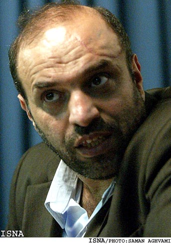 /كابينه از نگاه نمايندگان/
نديمي‌:
در انتخاب كابينه جوانگرايي نيست
اگر قسم پشت پرده‌اي نباشد چهار و پنج نفر از اعضاي كابينه راي نمي‌آورند